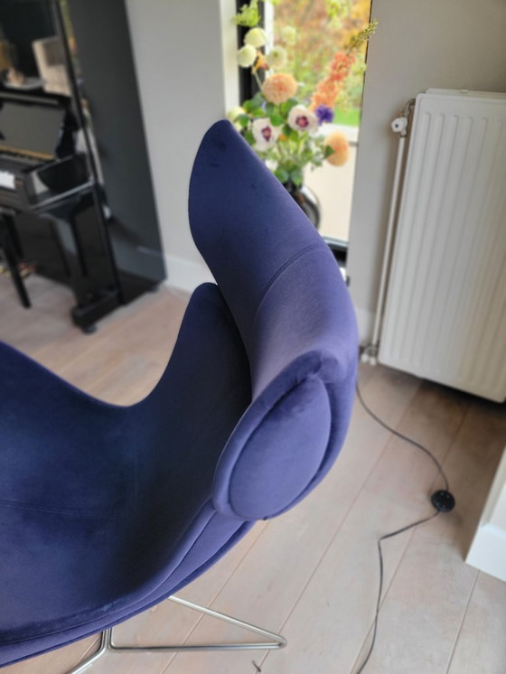 Image 1 of Imola fauteuil Bo Concept velours blauw
