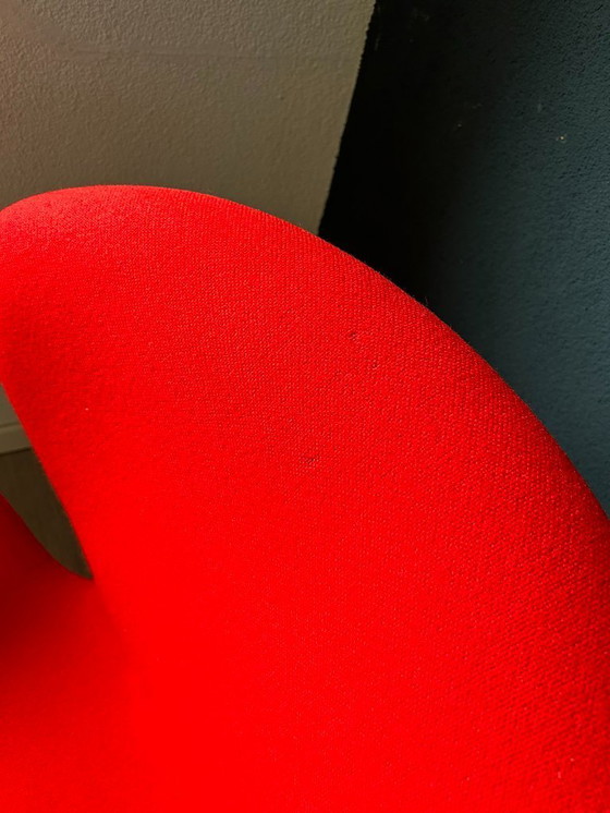 Image 1 of Fritz Hansen Swan Chair Rood