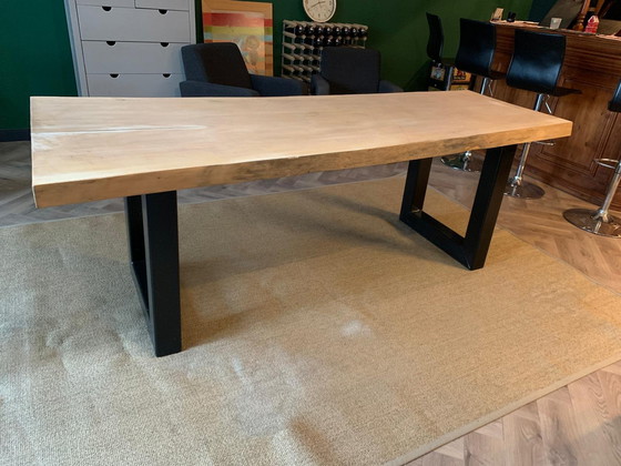 Image 1 of Baumstammtisch