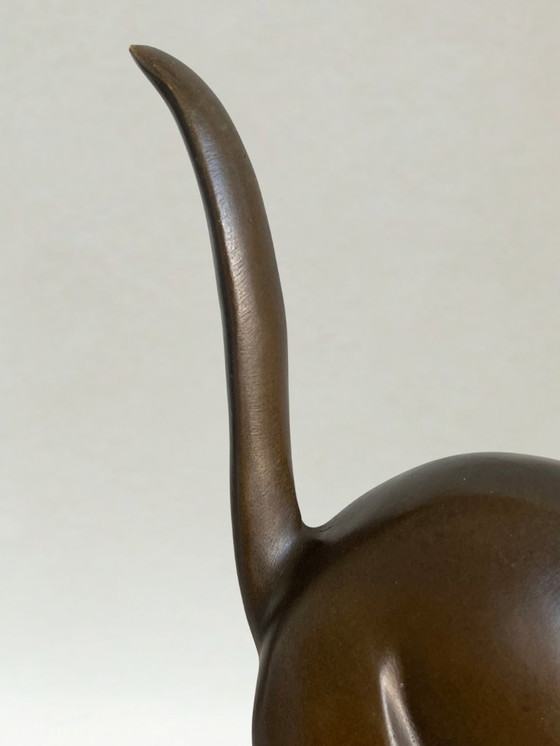 Image 1 of Art Deco bronzen panter – gesigneerd C. V. D. Hoef – 26 cm
