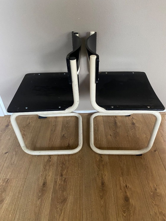 Image 1 of 4 vintage Bauhaus stijl stoelen buisframe sledestoel