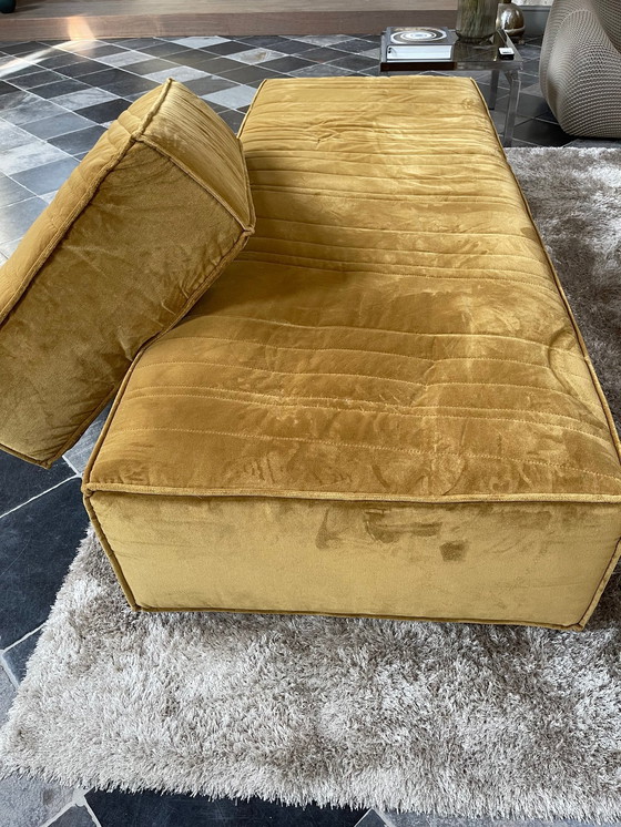 Image 1 of Pile à canapés