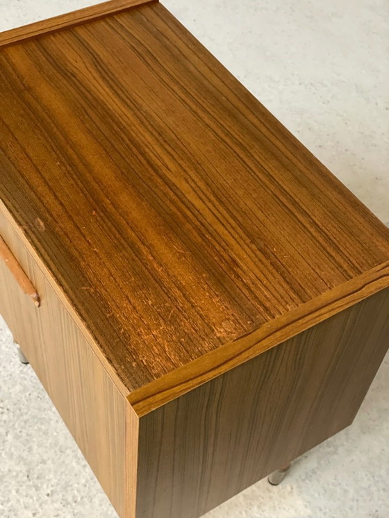 Image 1 of 2 Vintage Design Kasten