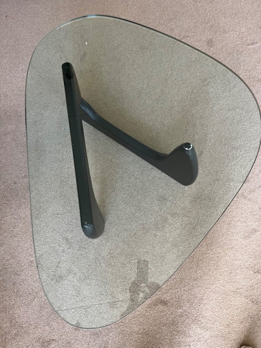 Vitra Noguchi coffee table