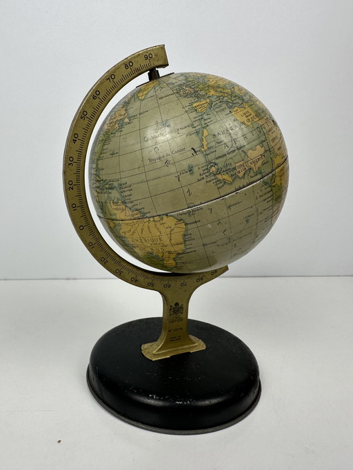 Vintage globe - Chad Valley