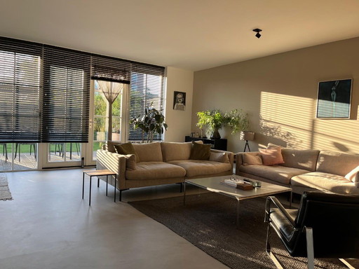 2 canapés 3 places de Zuiver