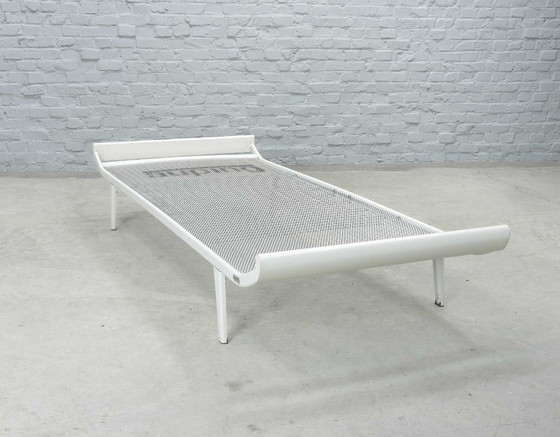 Image 1 of White Vintage Dutch Design Cleopatra Sofa / Daybed Designed for Auping by A.R. Cordemeijer. The Netherlands, 1950s.