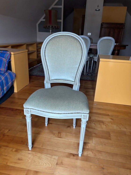 Image 1 of Louis XVI style oval table with 6 chairs