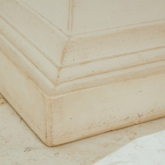 Image 1 of MK10238 Tavolino in vetro e cemento