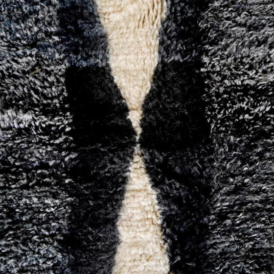 Image 1 of Tapis marocain artesanal en laine 250cmx200cm