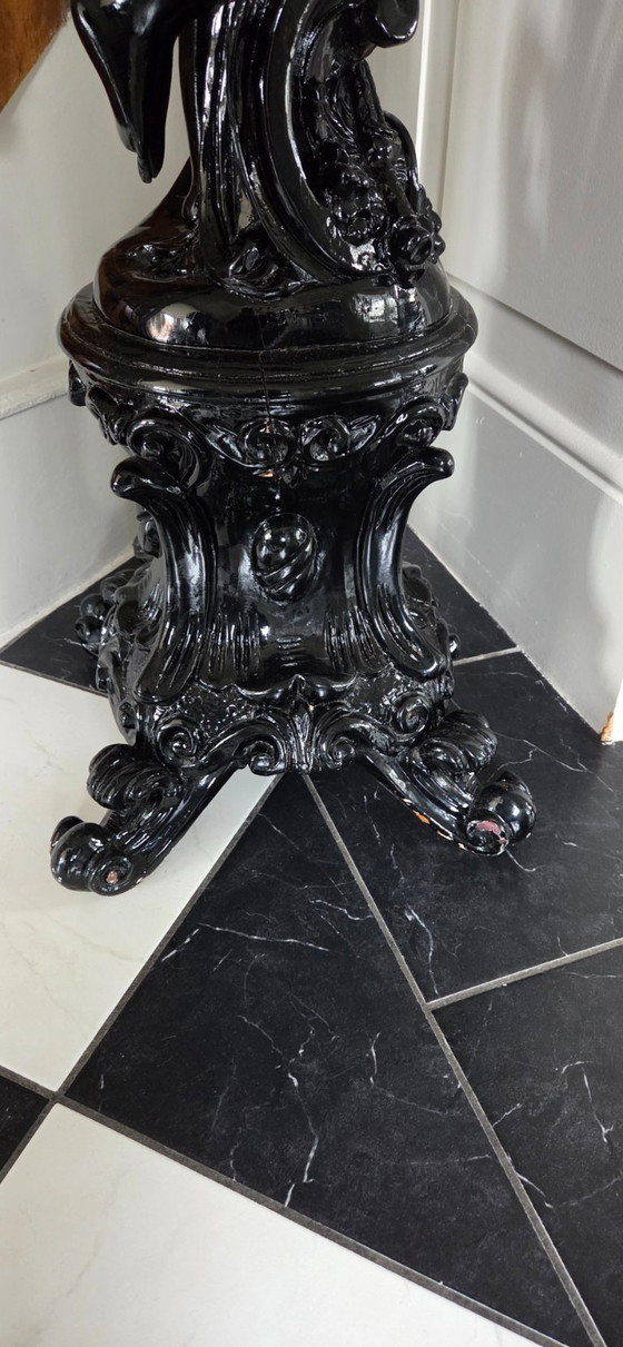 Image 1 of Skulptur - Pflanzgefäß mit Engelsdekor (Ref. 4125)