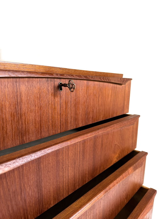 Image 1 of Cassettiera danese vintage in teak degli anni '60