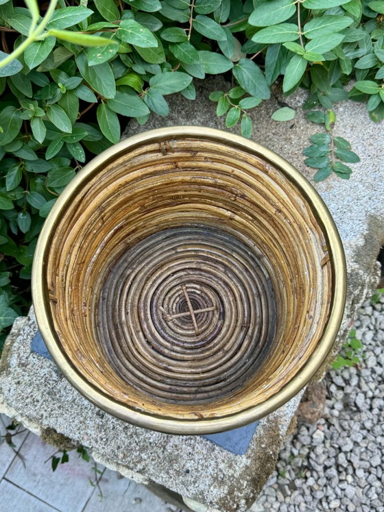 Large rattan brass basket Gabriella Crespi 60s, Decorative Objects, Multi Color (photo 6 of 7)