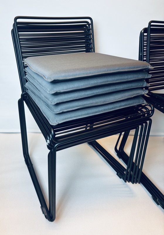 Image 1 of Sedie da pranzo HAY Hee – Set di 10 + 10 cuscini – Nere – Ottime condizioni