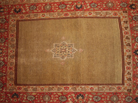 Image 1 of Alfombra persa Tabriz antigua hecha a mano, 3,10' x 5,5' (121 cm x 167 cm), década de 1900 - 1B152