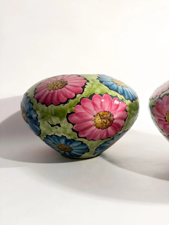 Pair of Hand-Painted Ceramic Vases with 60s Flower Power Floral Motifs (photo 4 of 17)