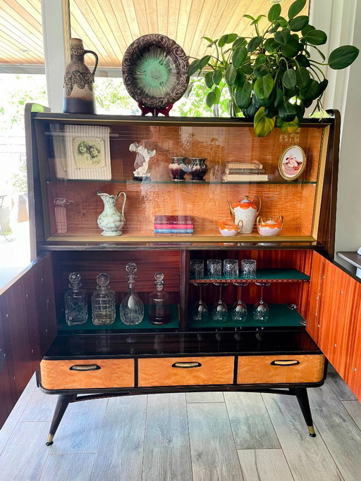 Mueble bar vintage raro de la Expo '58 – Relieve de antílope y diseño sofisticado – Década de 1950