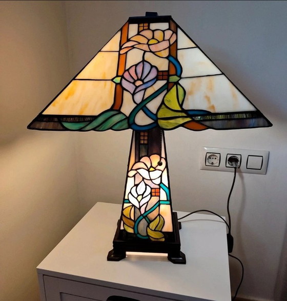 Pyramid Tiffany Lamp – Table lamps, Crystal (photo 4 of 9)