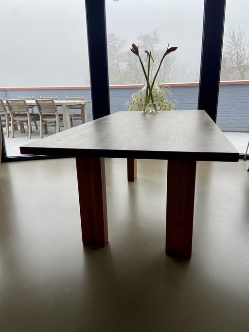 Table en noyer américain