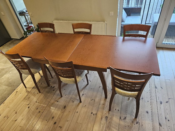 Image 1 of Calligaris Vario eettafel met 6 Calligaris Marta stoelen – kersenhout