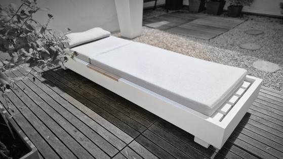 Image 1 of Zalig relaxen op dit luxe Byron ligbed