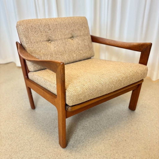 Mid - Century Armchairs Illum Wikkelsø