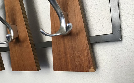 Image 1 of Porte-manteau rétro années 70