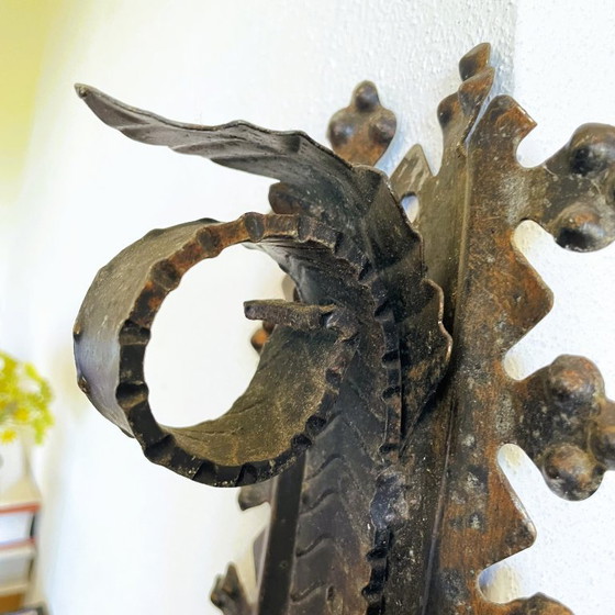Gotische brutalistische grote wandlamp van smeedijzer – Wandlampen, Cast Iron (photo 5 of 9)
