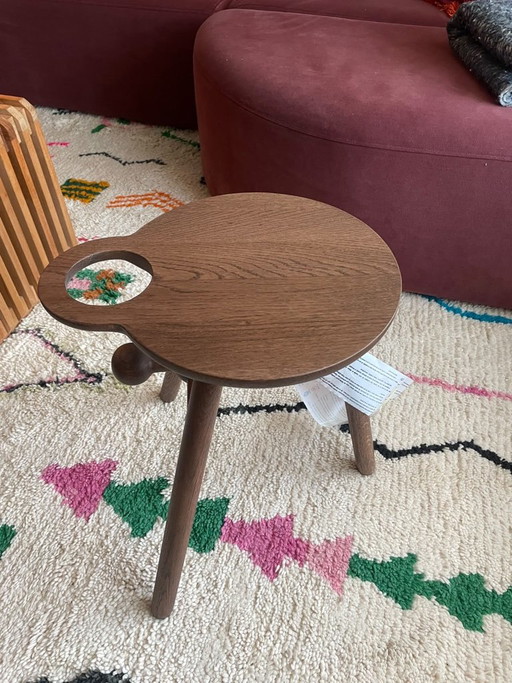 Pode Bottle Stool en nogal NUEVO