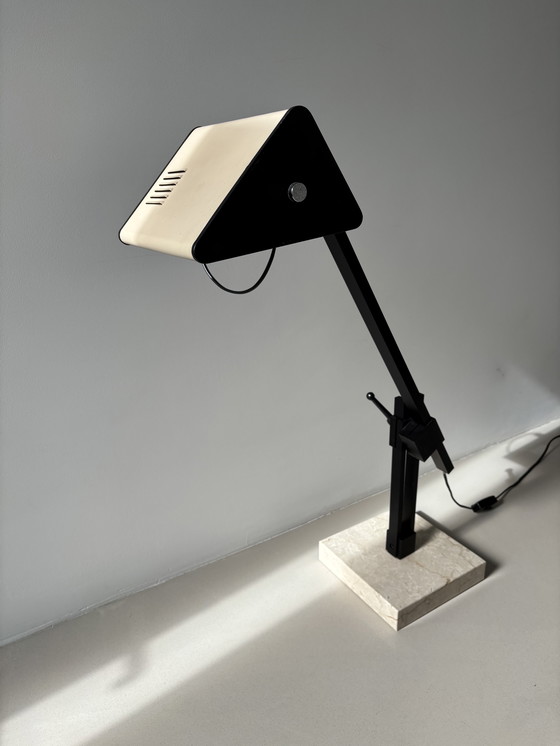 Image 1 of Lámpara de mesa industrial francesa estilo Jean Prouvé con base de mármol, años 70