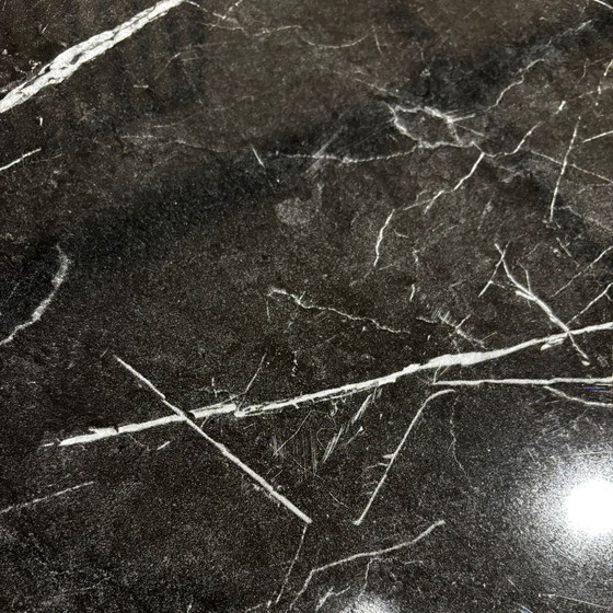 Image 1 of Henders & Hazel City bijzettafel