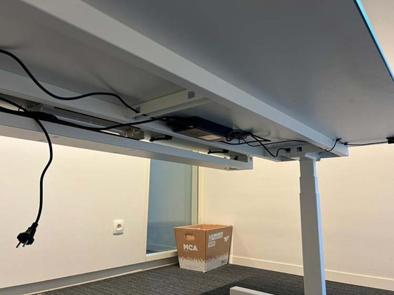 Image 1 of Scrivania elettrica Vitra Sit-Stand