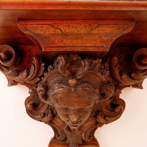 Image 1 of Estantería de pared antigua de madera tallada a mano - siglo XIX