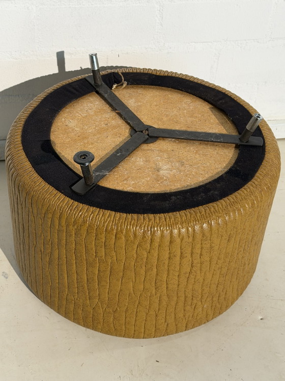 pouf vintage, table d'appoint – Poufs & repose-pieds, Metal, Skai (photo 7 of 8)