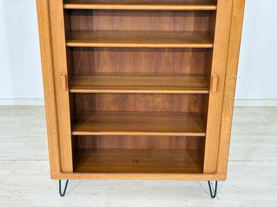 Image 1 of Drylund teakhouten kast / Linnenkast met lamellendeur / Vintage dressoir