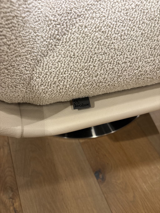 Leolux Fauteuil met Hocker