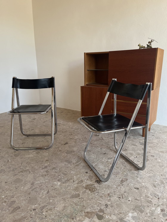 Image 1 of 2 originele "Arrben Tamara jaren 70" klapstoelen van chroomleer, gemaakt in Italië!