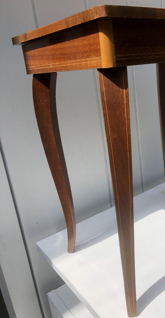 Image 1 of Handwerklich gefertigter Musiktisch mit Intarsien aus Sorrent - 1960er Jahre