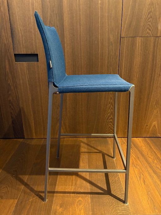 2x Zanotta Bar Stools – barkrukken, Metal, Textile