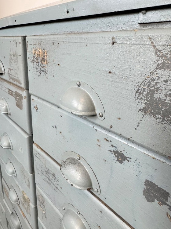 Image 1 of Cassettiera industriale grigia vintage, anni '60