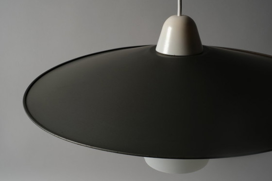 Vintage UFO Flying Saucer Mid-Century Modern Pendant Lamp, 1960s Space Age Design. – Metal, Glass (photo 7 of 11)