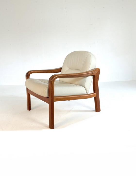 Image 1 of Poltrona vintage danese in teak, Komfort '80