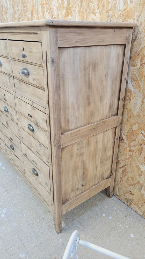 Image 1 of Muebles comerciales