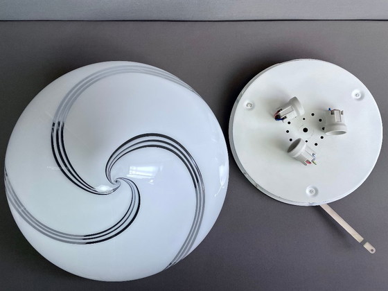 Image 1 of XL Vintage 1970s-80s Murano blown glass swirled ceiling lamp. Three-light, 45 cm diameter.