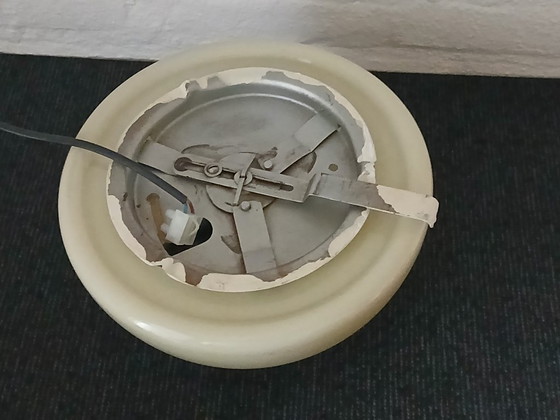 Image 1 of Gispen – Giso - Lampe Opaline jaune Ø 25 cm Vintage