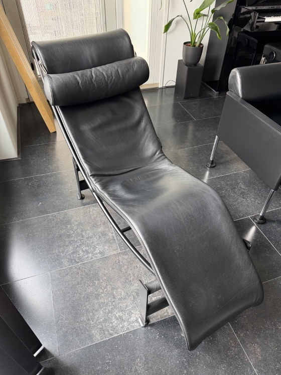 Image 1 of Le Corbusier Cassina LC4