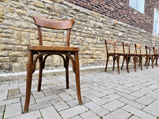 KAFFEEHAUSSTÜHLE #BUGHOLZSTÜHLE GASTRO CAFÉ BAR STÜHLE Vintage Antik