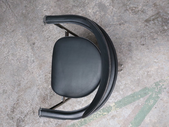 Image 1 of  4 x arrben dining chairs