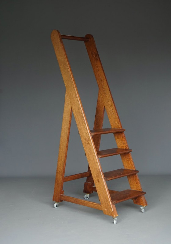 Scaletta da biblioteca vintage in rovere del XX secolo – Oggetti decorativi, Wood (photo 14 of 17)