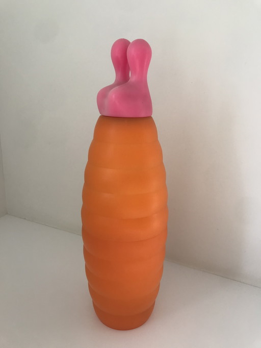 Alessi 'Fred der Wurm' Thermoskanne von Guido Venturini aus dem Jahr 1997